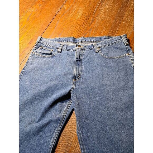42x32 Carhartt Traditional Fit Straight Leg Denim Blue Jeans w Pockets Belt Loop - Picture 2 of 5